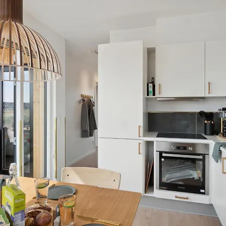 Kysthusene, Lejl 1 아파트